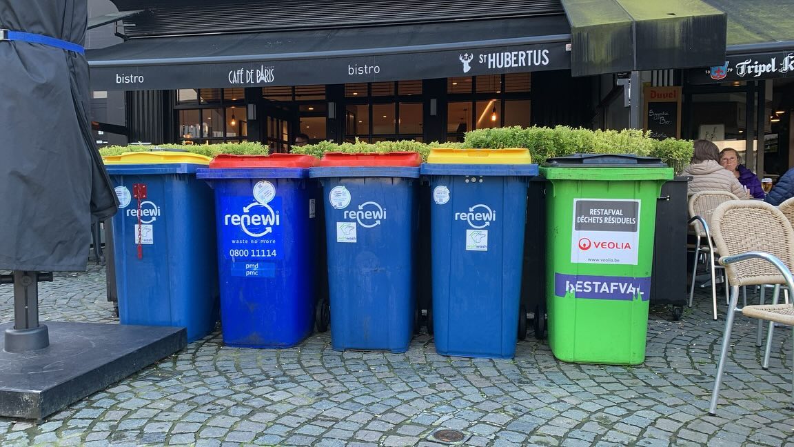 Horecazaak met gereinigde container